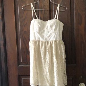 American eagle whit dress